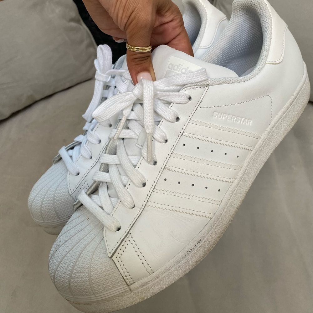 Superstar all White ⭐️